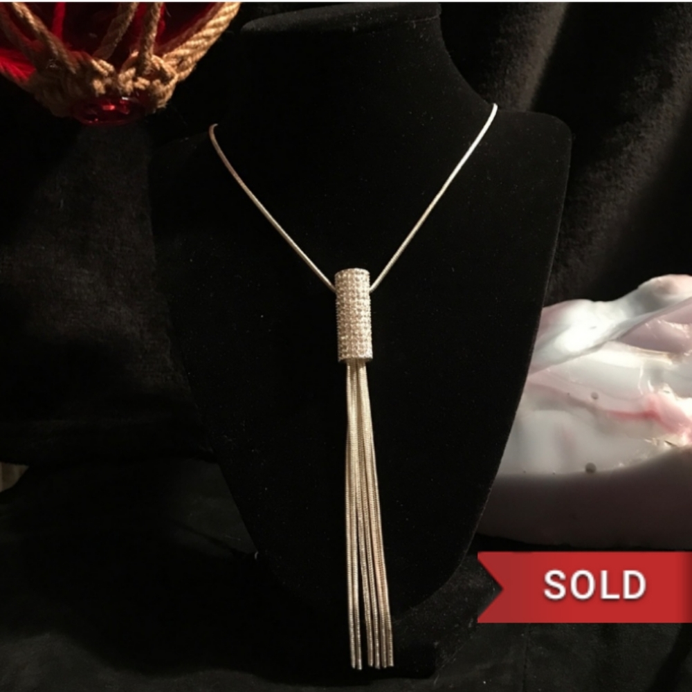 ❌SOLD❌Gorgeous 925 & Swarovski Crystal Necklace